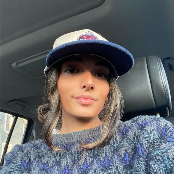 Meet your Posher, Kennedy - Picture 1 of 5